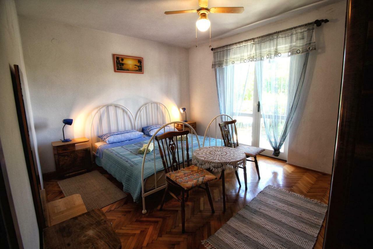 Green Garden Apartments Rovinj Bagian luar foto